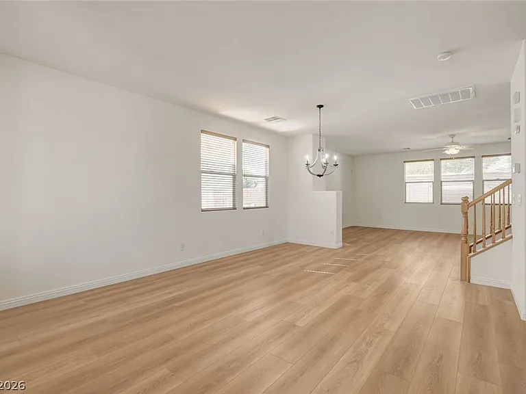 10808 Wallflower Ave — Photo 6