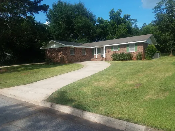 105 Walnut St, Thomaston, GA 30286