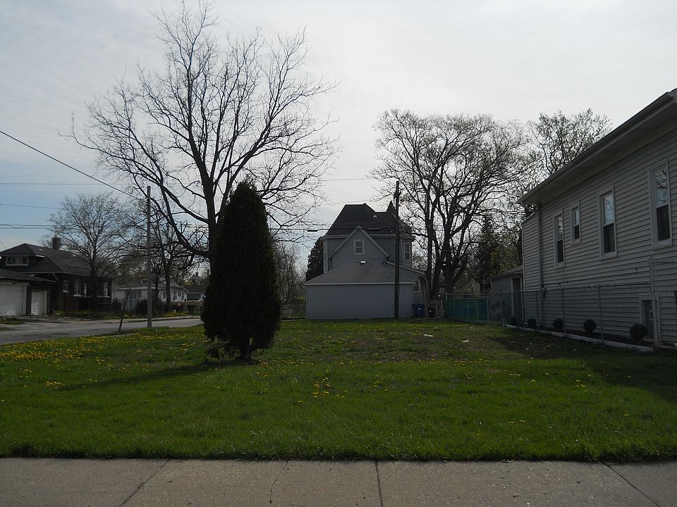 1st image of 401 S 21st Ave