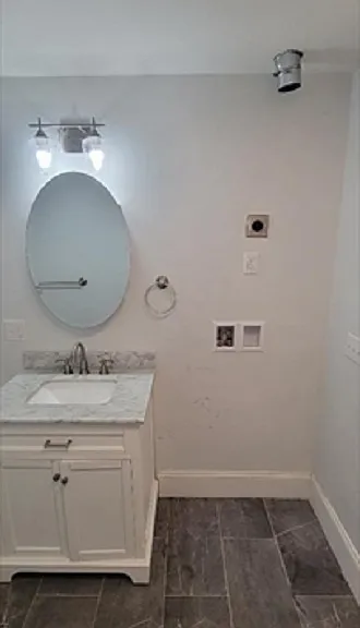 158-160 Roslindale Ave #1 — Photo 10