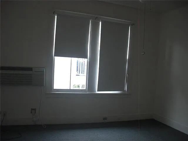 1319 Amelia St #B — Photo 6