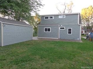 269 Mapleview Dr, Tonawanda, NY 14150