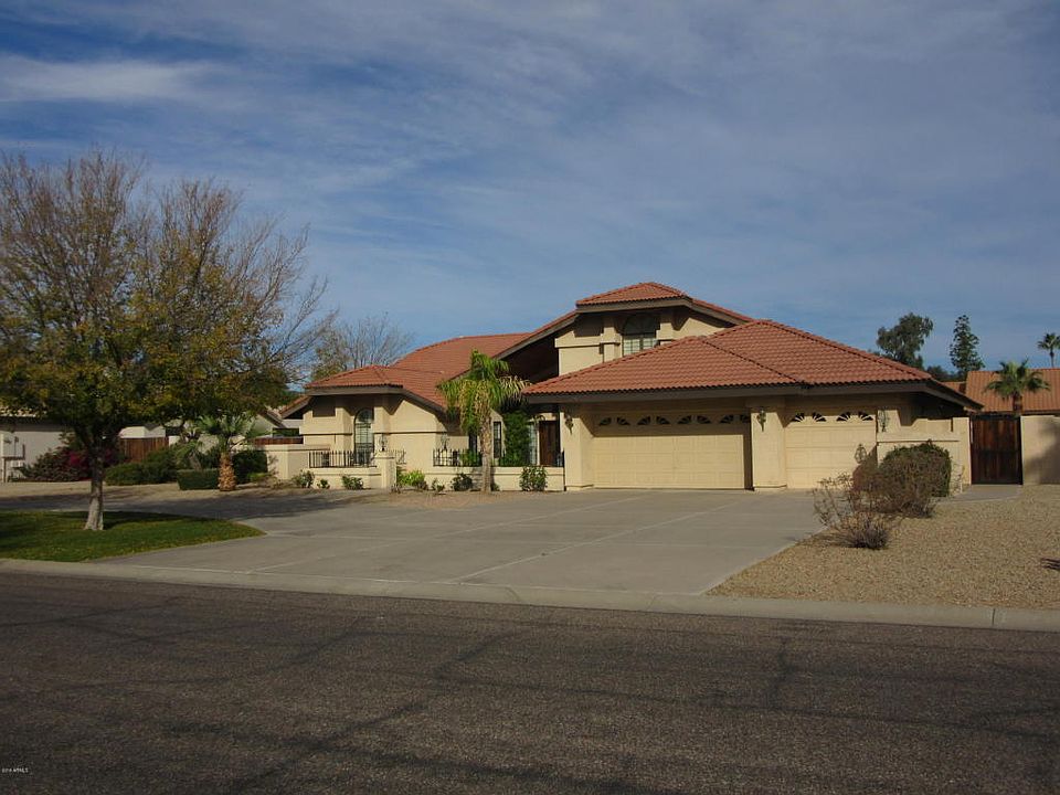 1st image of 7020 W Willow Ave