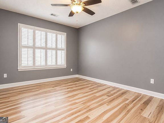 5th image of 2722 Spindletop Ln NW