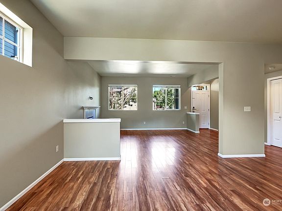 3rd image of 5719 66th Avenue SE