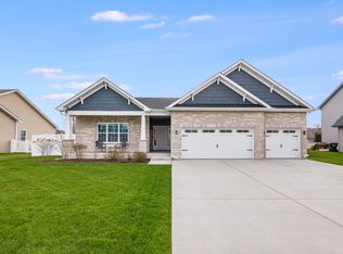 26450 S Settlers Dr, Channahon, IL 60410