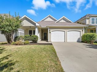 8921 Cranston Ct, Aubrey, TX 76227