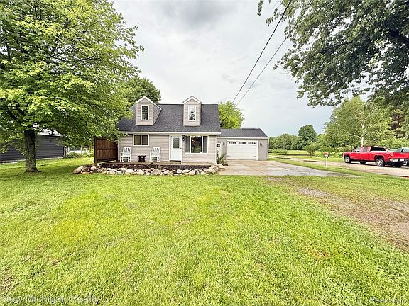 3rd image of 5186 W Wilson Rd