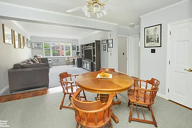225 East 76th Street