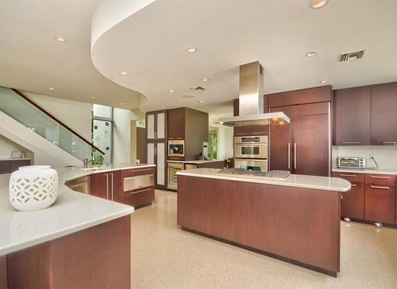 5th image of 2270 Pinellas Point Dr S