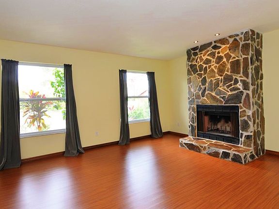 5th image of 441 Timberwood Trl