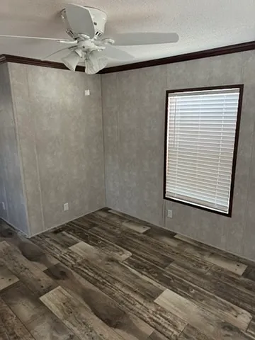 1 bed, 890 sqft, $852 — Photo 3