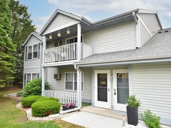 724 Worthington COURT #3-A, West Bend, WI 53090