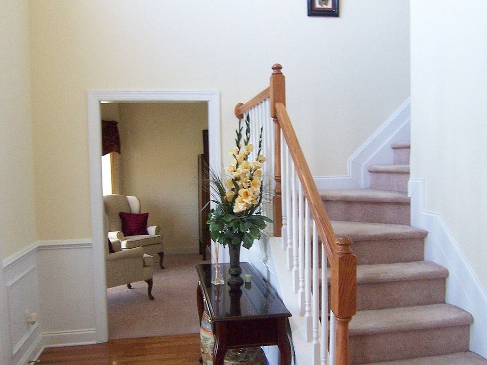 2nd image of 253 Carolina Ridge Dr