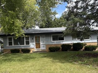 N95W16146 Cheyenne Dr, Menomonee Falls, WI 53051