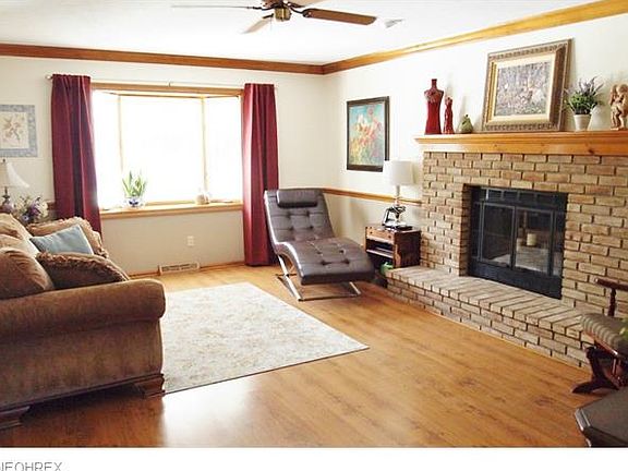5th image of 15038 Forestwood Dr