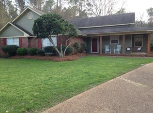 52 Chestnut Dr, Madison, MS 39110