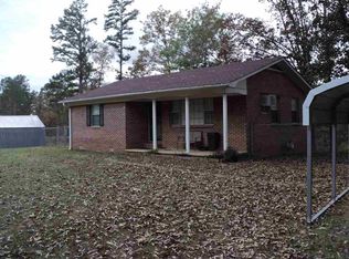 1401 New Bethel Rd NW, Selmer, TN 38375