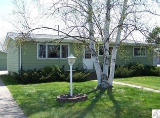 8390 Spruce Dr, Mountain Iron, MN 55768