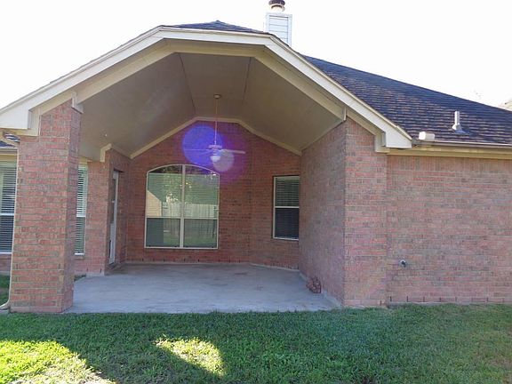 3rd image of 18810 Atascocita Forest Dr