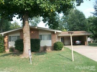 1 Serenity Dr, Little Rock, AR 72205