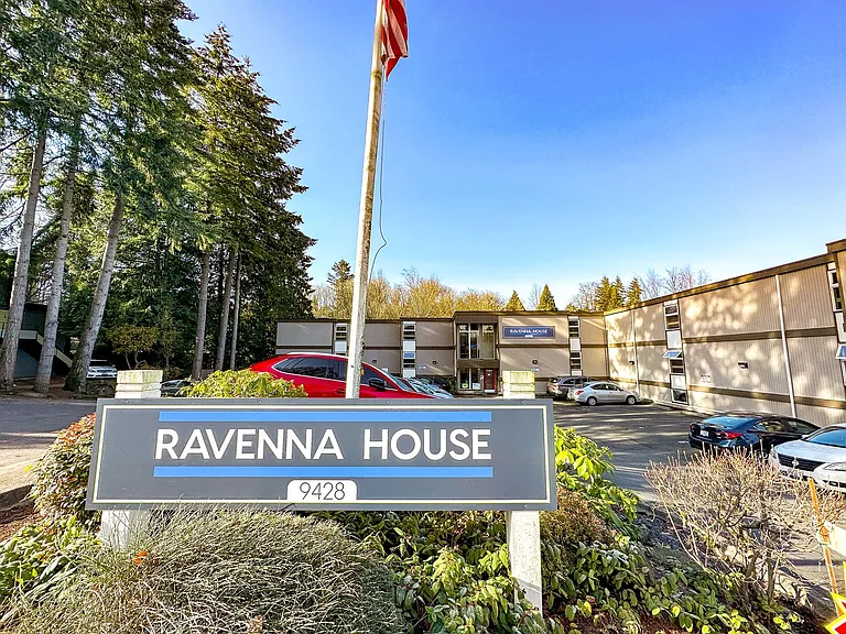 Ravenna House — Photo 23