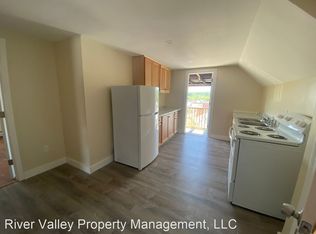 32 Central St UNIT 3, Sunapee, NH 03782