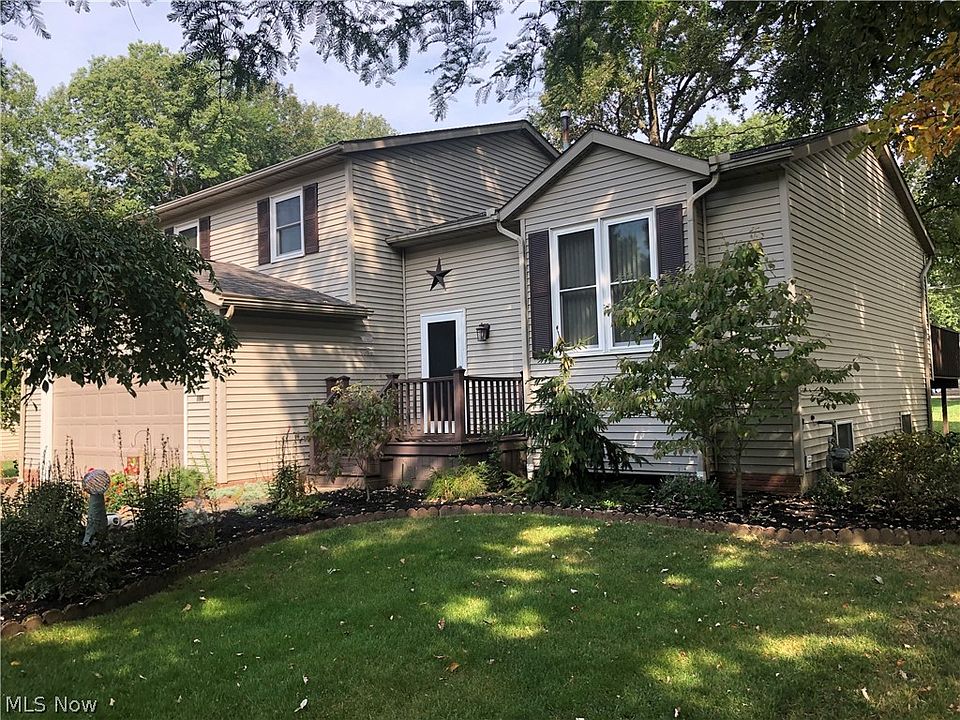 1st image of 1122 Sturbridge Dr NE