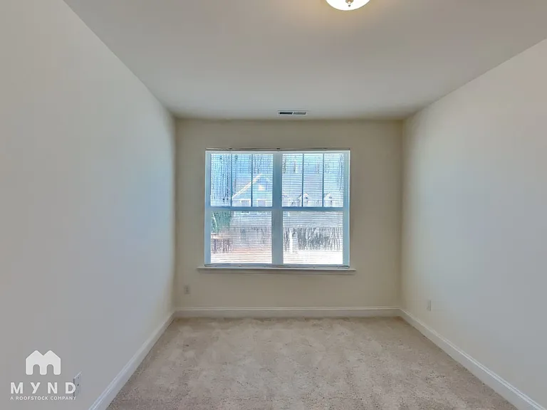 1546 Cedar Tree Dr — Photo 13
