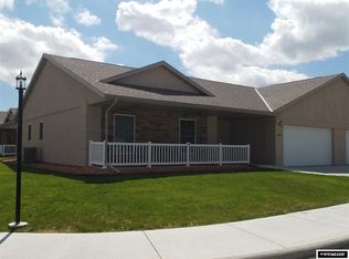 801 Sagebrush Dr, Worland, WY 82401