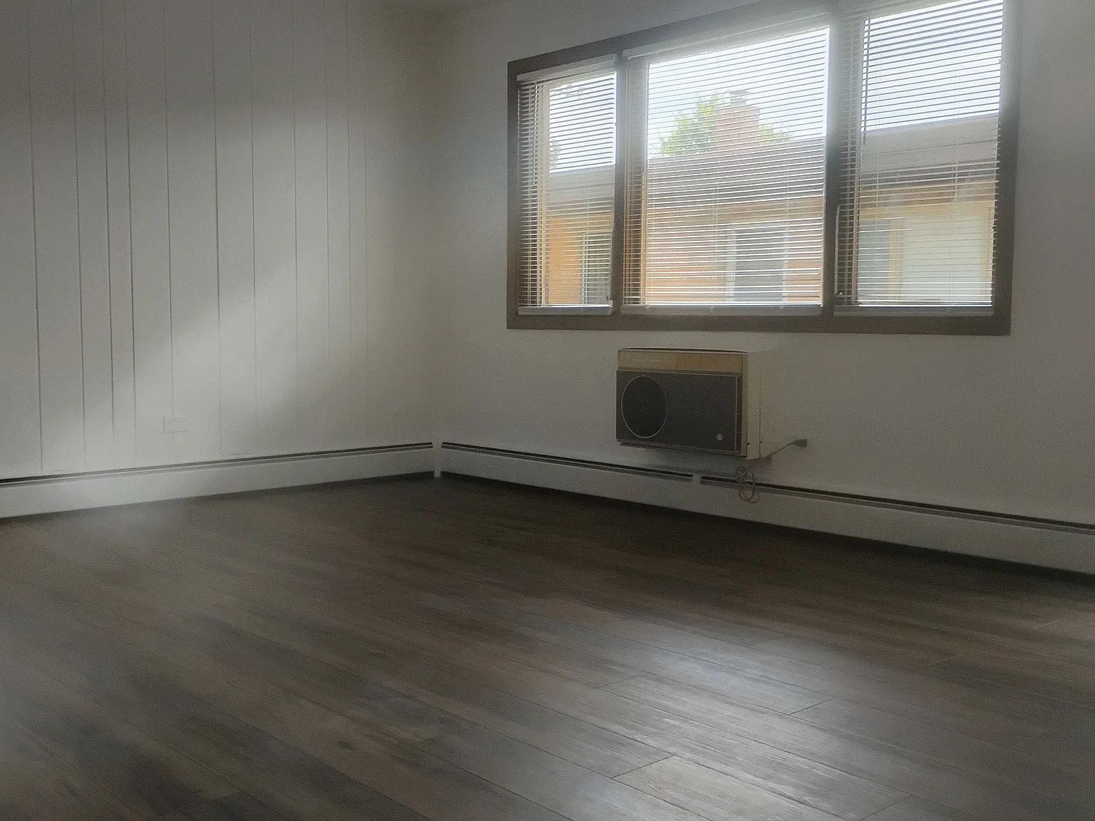 1 bed, 750 sqft, $950 — Photo 3