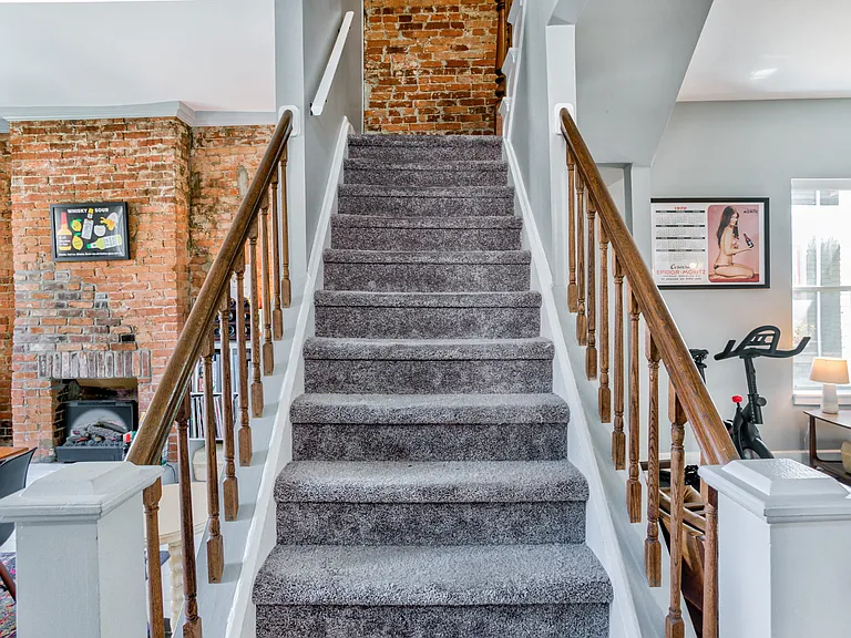 933 English Ave — Photo 8