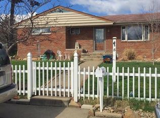 5 Bench Dr, Mc Kees Rocks, PA 15136