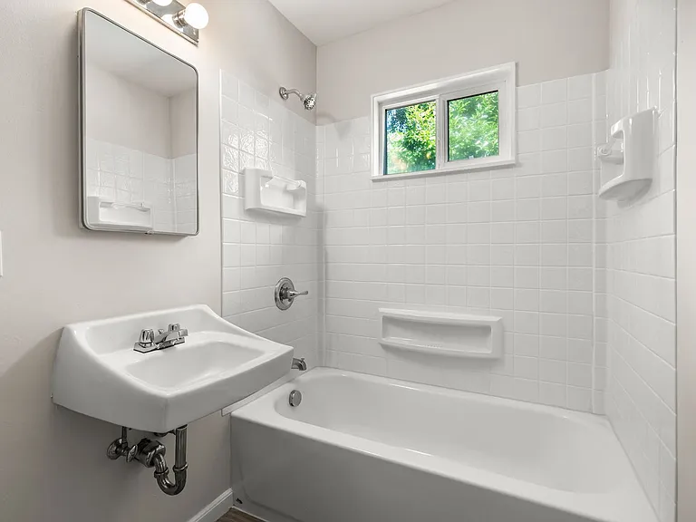 2746 SE 31st Ave — Photo 18