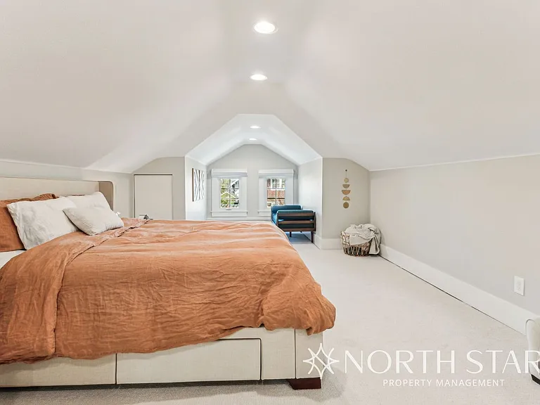2224 NE 46th Ave — Photo 25