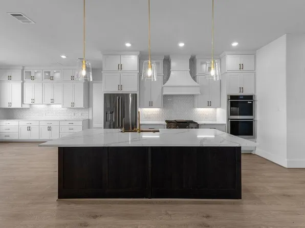 7703 Sparkle Dunn Ct, Fulshear, TX 77441