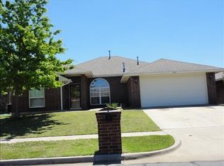 1632 Creekside Ln #1632, Norman, OK 73071