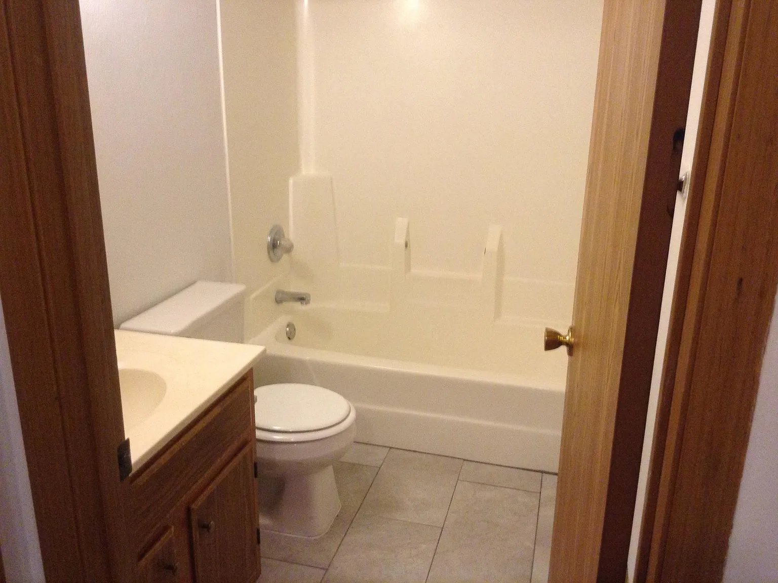 537 Vicksburg Drive — Photo 1