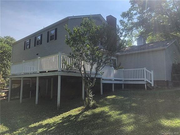 3rd image of 1415 Northridge Dr