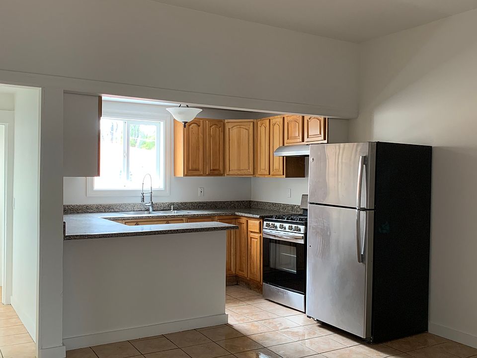 1st image of 3236 San Jose Ave #2