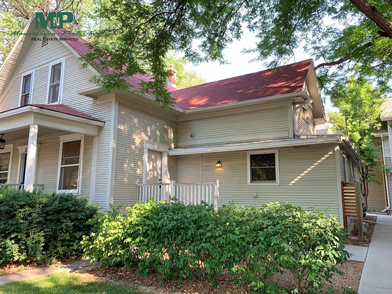 318-320 W Myrtle St — Photo 18