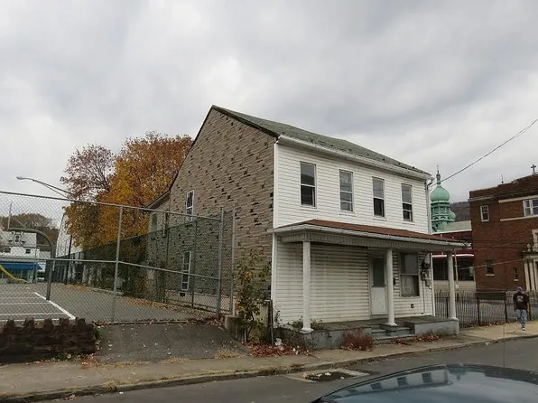 122 N Franklin St, Shamokin, PA 17872