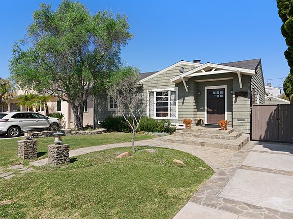 2nd image of 12537 Brooklake St