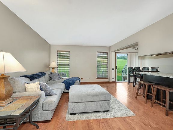 2nd image of 314 Cane Garden Cir