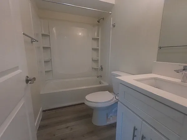 262 E Park Ave #D — Photo 12