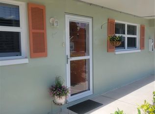 200 Valley Stream DR #4B, NAPLES, FL 34113