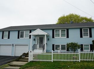 95 Angell St, Fall River, MA 02723