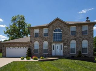 610 Tesson Park Ct, Hazelwood, MO