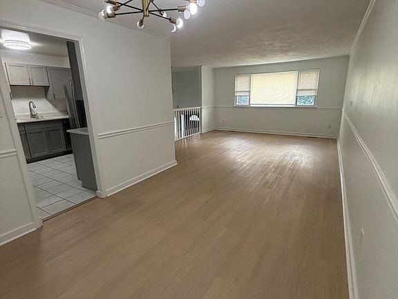 5th image of 4007 McDonogh Rd