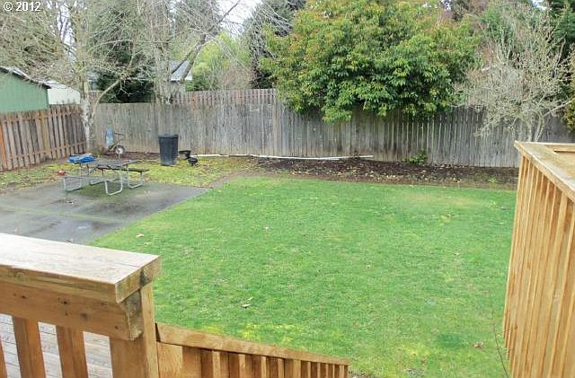 2nd image of 20745 SW Shoshone Dr